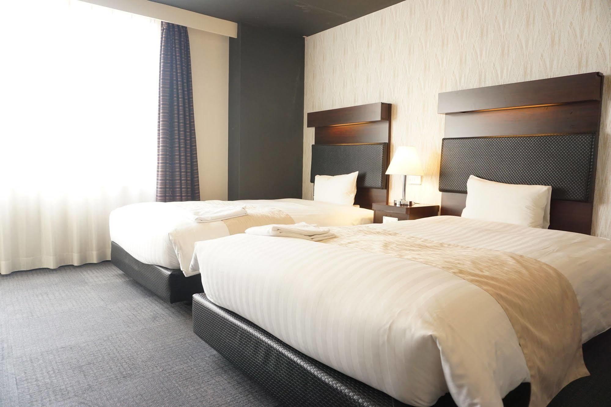 Hotel Sunline Fukuoka Hakata Ekimae Εξωτερικό φωτογραφία